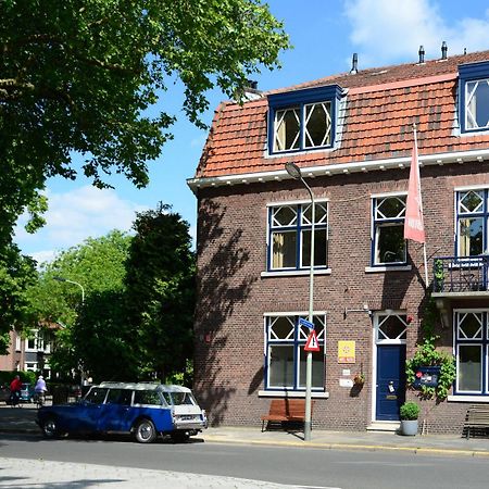 Logis Pastis Hotel Маастрихт Екстериор снимка