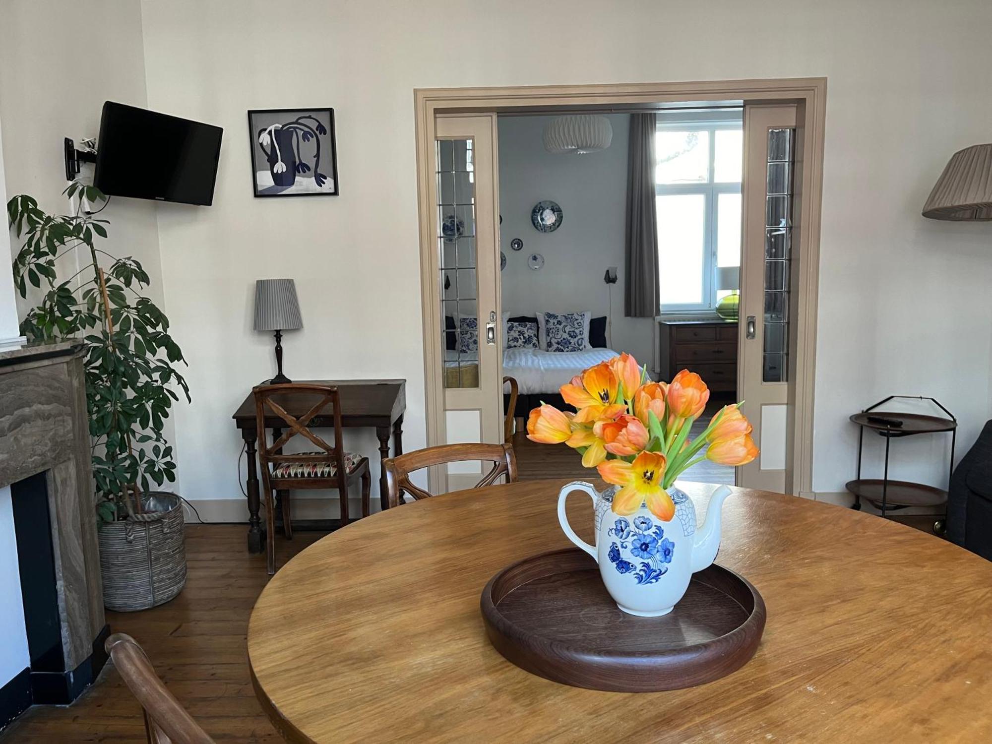 Logis Pastis Hotel Маастрихт Екстериор снимка