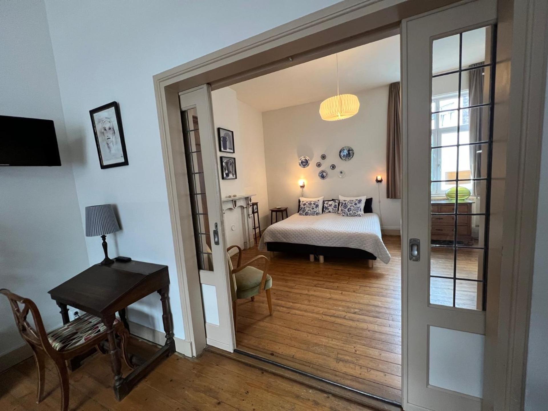Logis Pastis Hotel Маастрихт Екстериор снимка